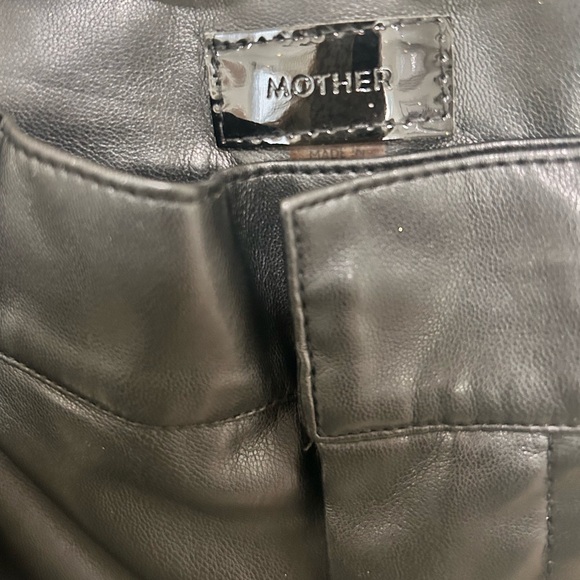 MOTHER HW Tunnel Vision Pleat Prep Faux Leather Pants Sneak in Black size 27 - Picture 5 of 8